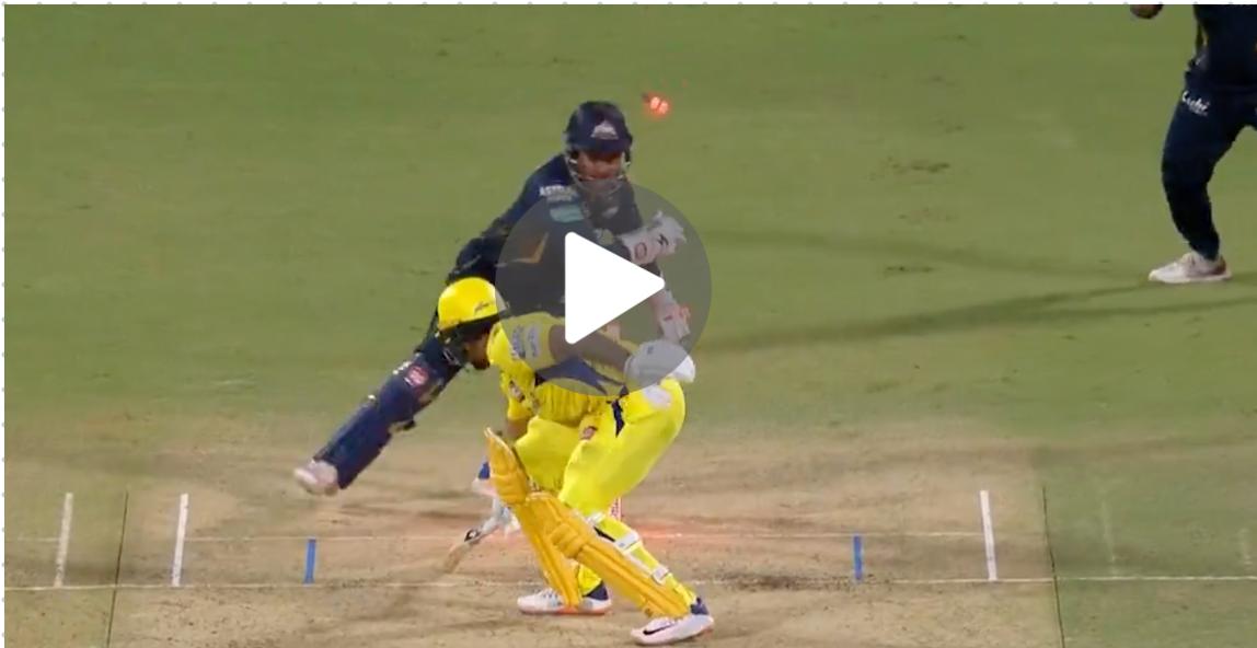 [Watch] Shades Of MS Dhoni As Saha's Lightning-Quick Stumping Removes Rachin Ravindra